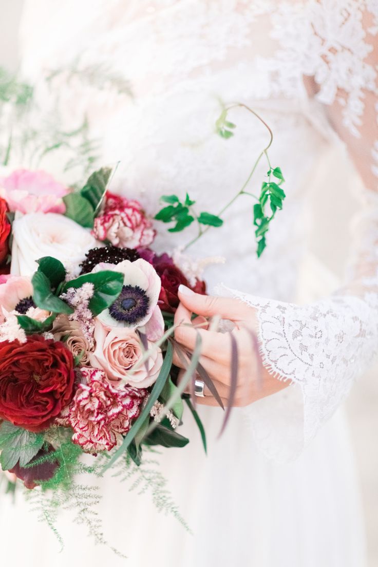 Autumn Wedding Flowers with burgundy details