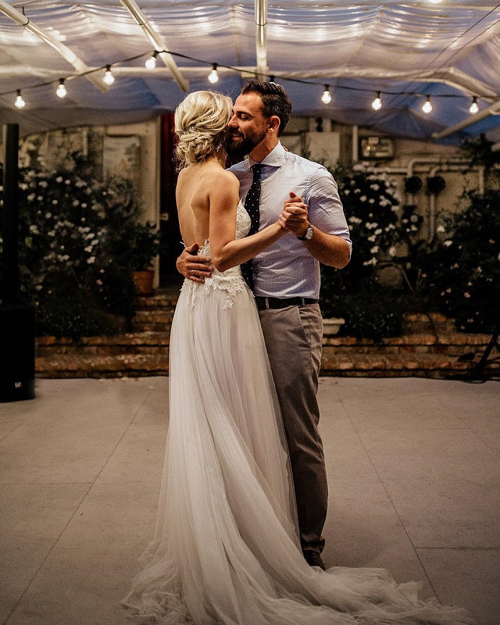 Insanely Beautiful Wedding Photos Youll Want To Do Yourself