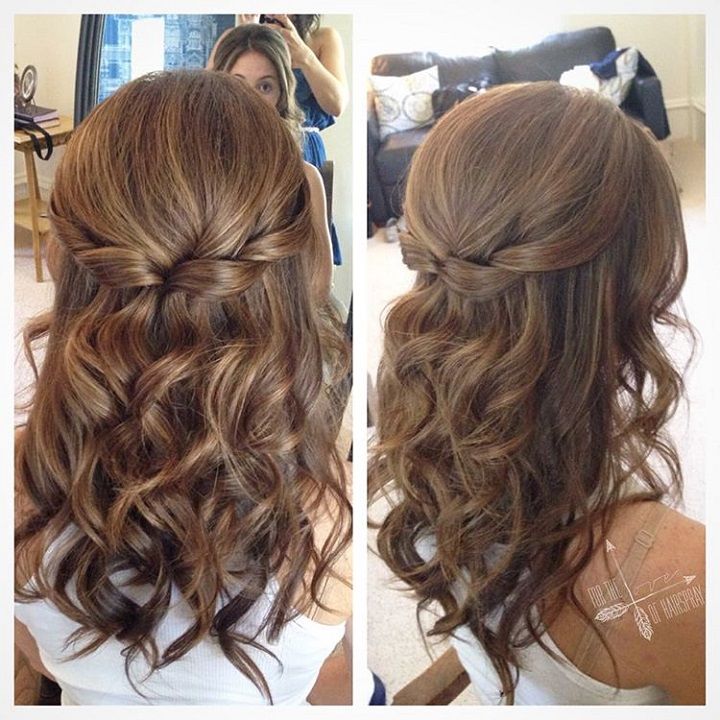 Pretty Half up half down hairstyle for curly hair - partial updo wedding hairstyles ,half up half down wedding hairstyle #weddinghair #bridehair