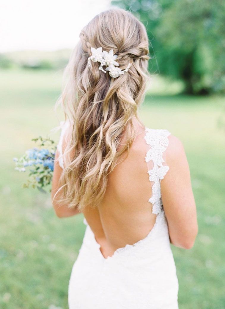 Bridal Half Up Wedding Hairstyles, half up half down hairstyles #halfuphalfdown #weddinghairstyles #bridehair