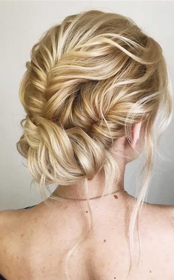 Gorgeous Wedding Updo Hairstyles That Will Wow Your Big Day
