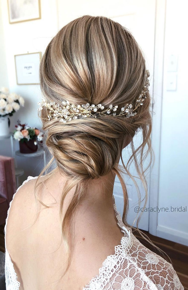 HairStyleRukku shared a photo on Instagram: “Brides! You might look perfect  hairstyle for your speci… | Bridal hair buns, Engagement hairstyles, Hair  style on saree