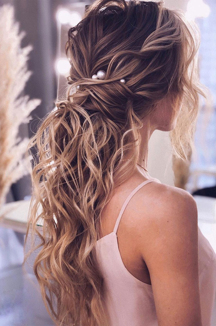 53 Best Ponytail Hairstyles { Low and High Ponytails } To Inspire , hairstyles #weddinghair #ponytails #wedding #hairstyles #ponytail #weddinghairstyles Prom hairstyle, easy ponytails, puff ponytails