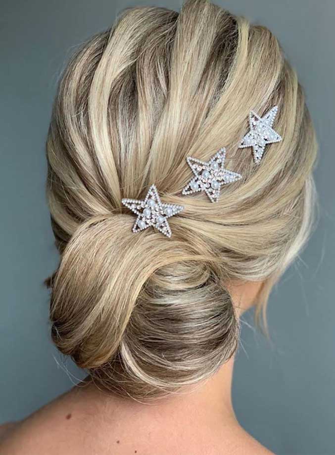  These 100 Prettiest Wedding Hairstyles perfect for both wedding Ceremony and Reception 💓💓 Braid , bridal hairstyle,wedding updo hairstyles ,wedding hairstyles #weddinghair #hairstyles #updo #hairupstyle #hair