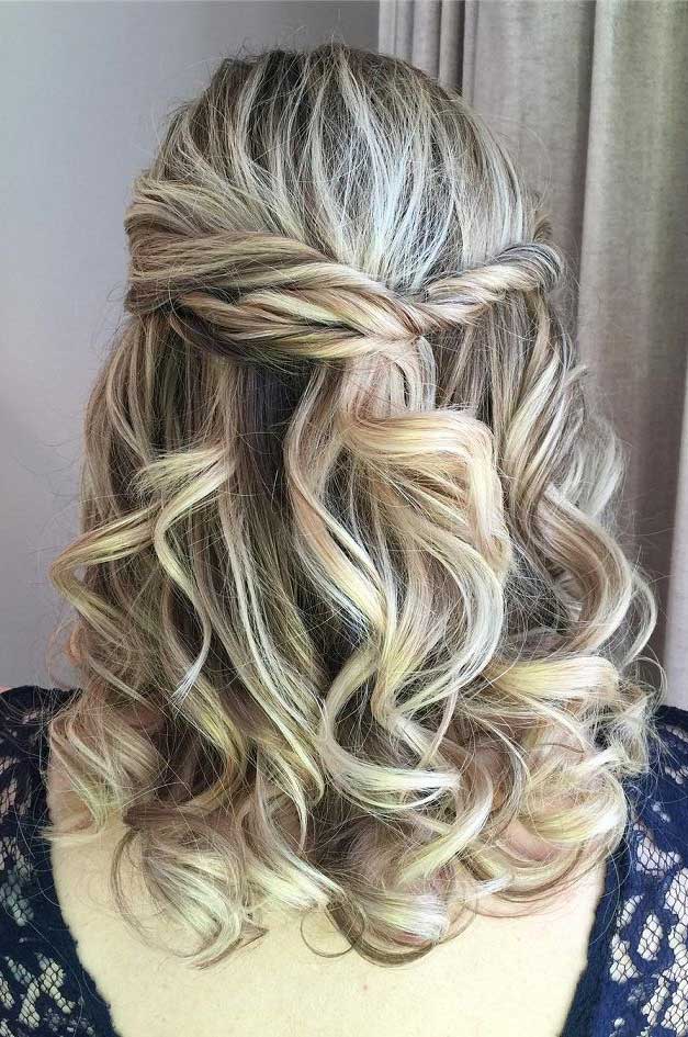 Pretty Half up half down hairstyle ideas