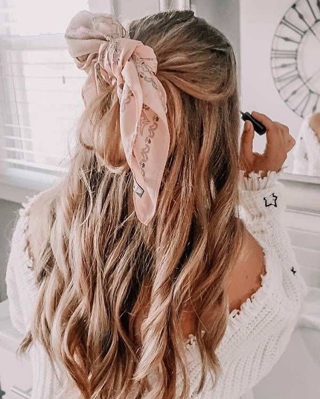 45 Pretty Ways To Style Your Hair With A Scarf, easy hairstyle with scarf , how to wear a hair scarf ponytail, head scarf styles for short hair,cute ways to wear a scarf in your hair #hairscarf #hair #hairstyle #headscarf