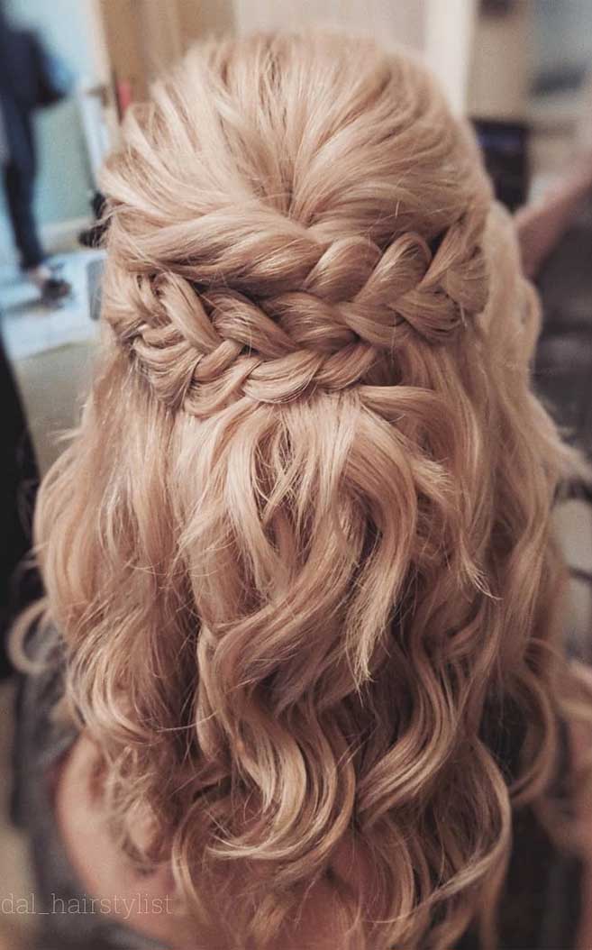 15 Homecoming Hairstyles for Long Hair To Glam Your Look  Prom hairstyles  for long hair Long hair styles Down hairstyles
