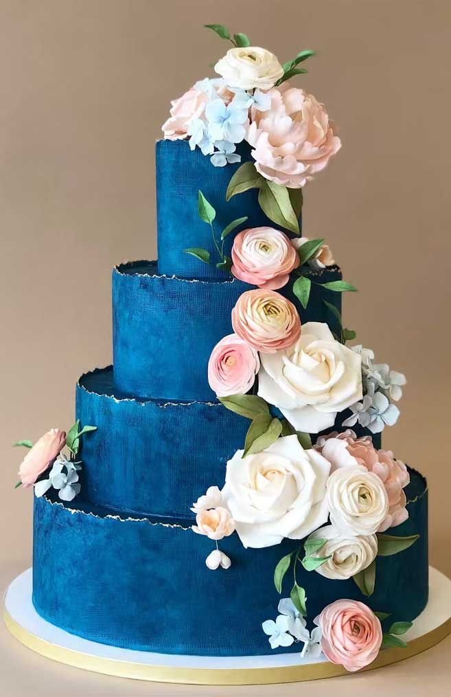The 50 Most Beautiful Wedding Cakes – Navy Blue wedding cake