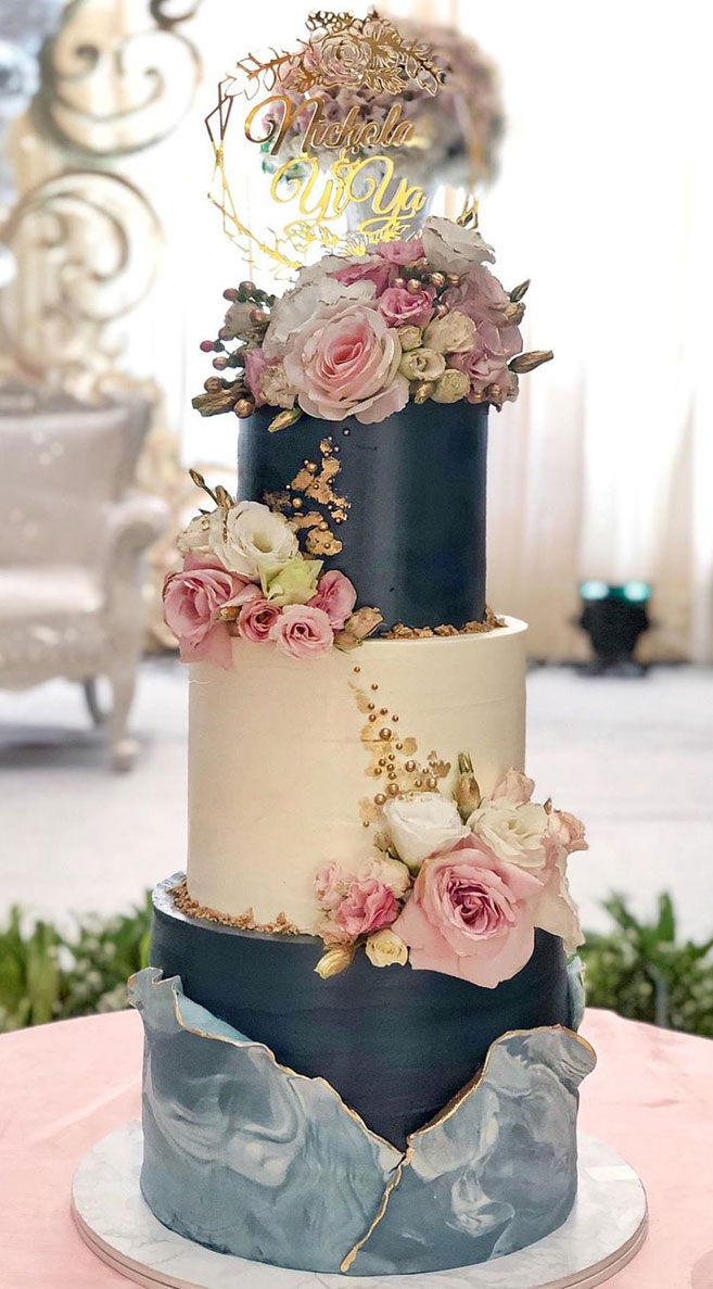 59 unique wedding cake designs, unique wedding cakes, pretty wedding cake, simple wedding cake ideas, modern wedding cake designs, wedding cake designs 2019, wedding cake pictures gallery, wedding cake gallery #weddingcake #weddingcakes