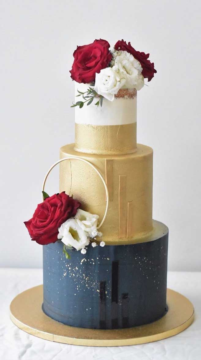The Prettiest & Unique Wedding Cakes We’ve Ever Seen