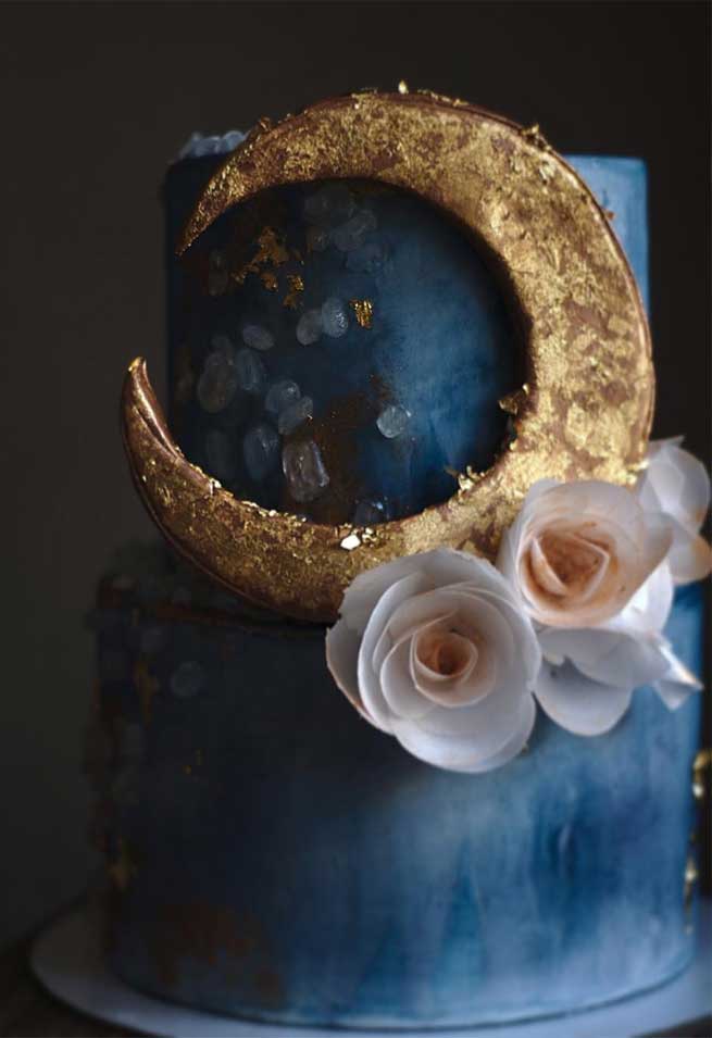 dark blue with gold crescent moon wedding  cake, wedding cake ideas , wedding cakes