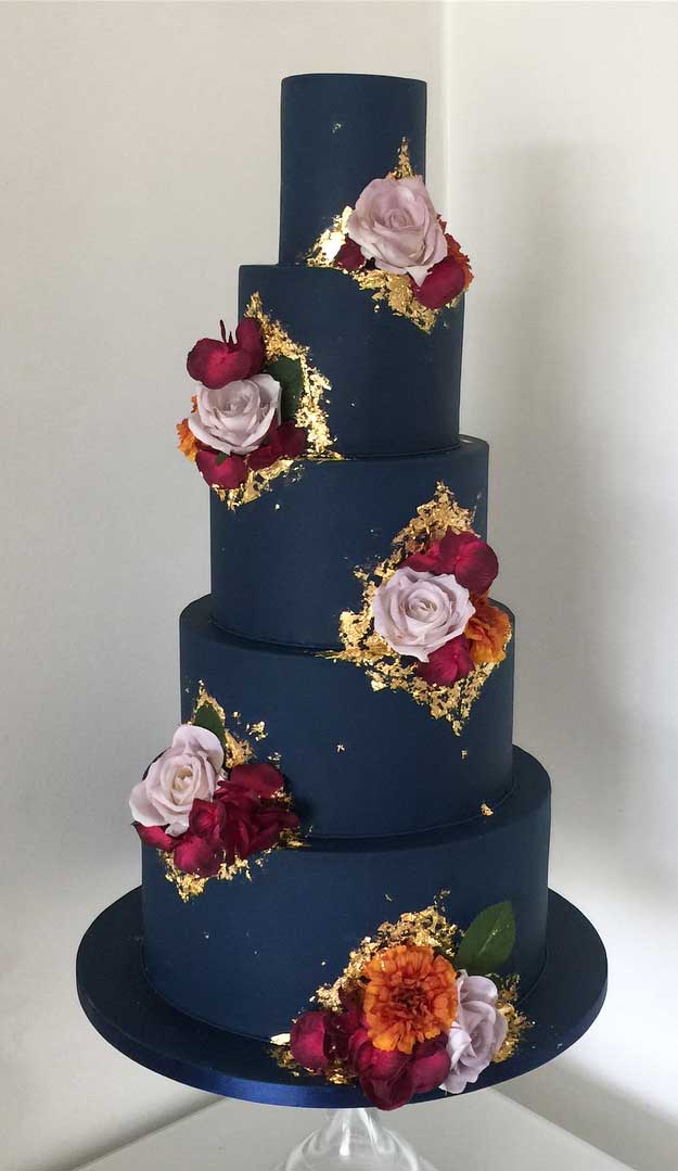 dark blue wedding cake, elegant wedding cakes, four tier wedding cake #weddingcakes #cakedesings