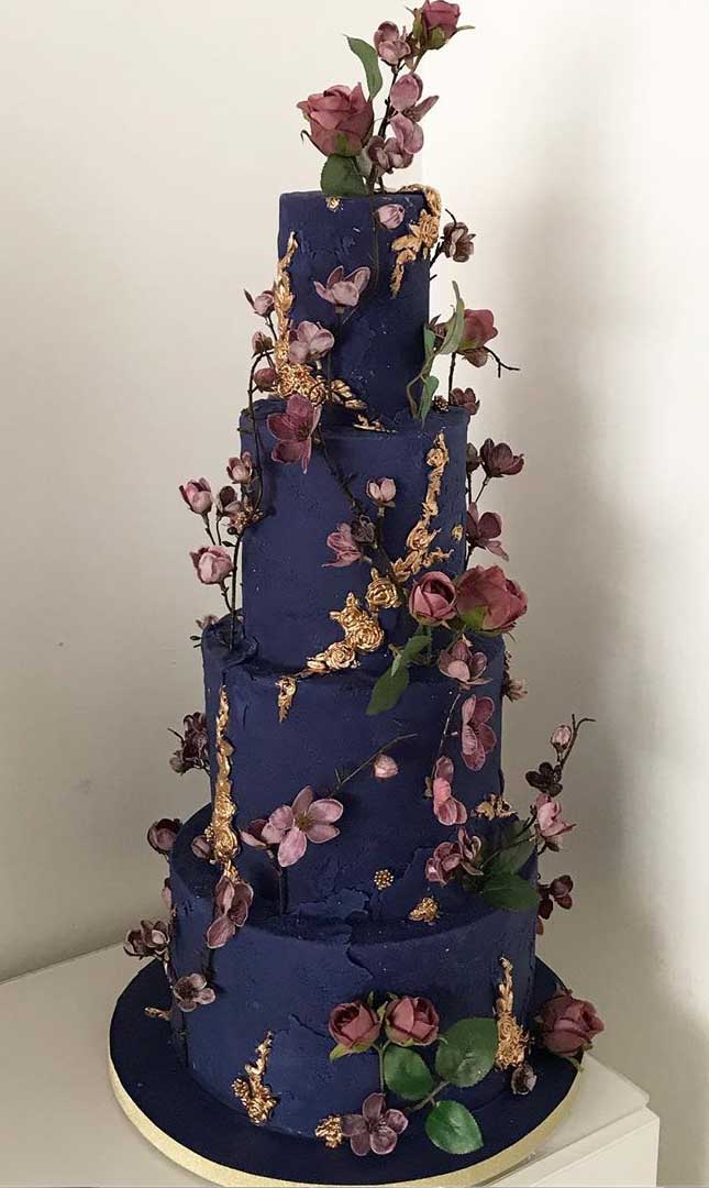 dark blue wedding cake, elegant wedding cakes, four tier wedding cake #weddingcakes #cakedesings