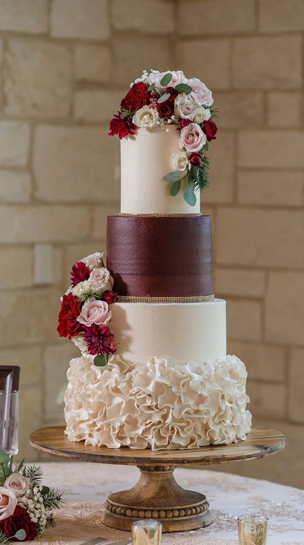 autumn wedding cake, unique wedding cake, pretty wedding cakes #weddingcakes #cakedesigns wedding cakes