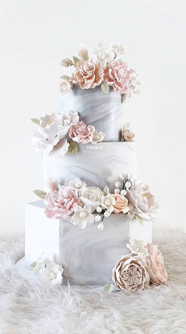57 Pretty wedding cakes almost too pretty to cut