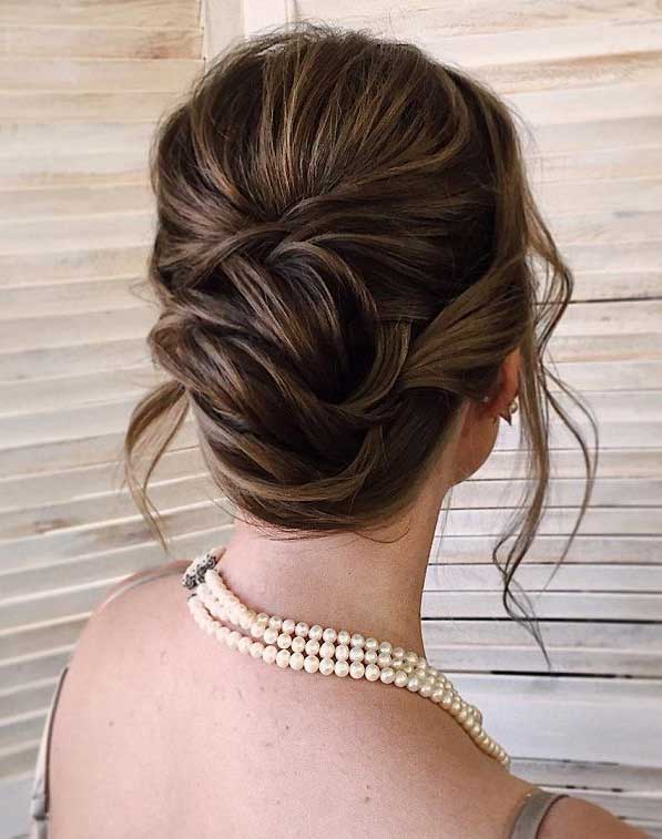 30 Gorgeous Mother of the Bride Hairstyles for 2024 - Hair Adviser | Mother  of the groom hairstyles, Mother of the bride hair, Bride hairstyles