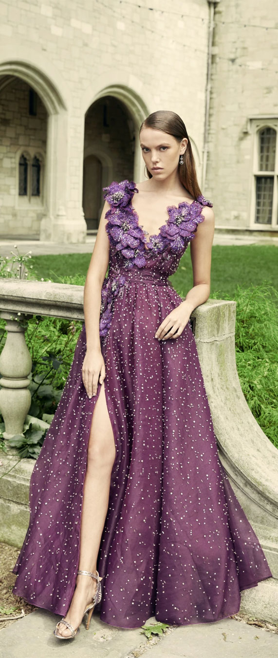 Theroughout the use of accessories combined with this dress it creates an  overall look of harmony. | Gorgeous dresses, Gorgeous gowns, Evening gowns