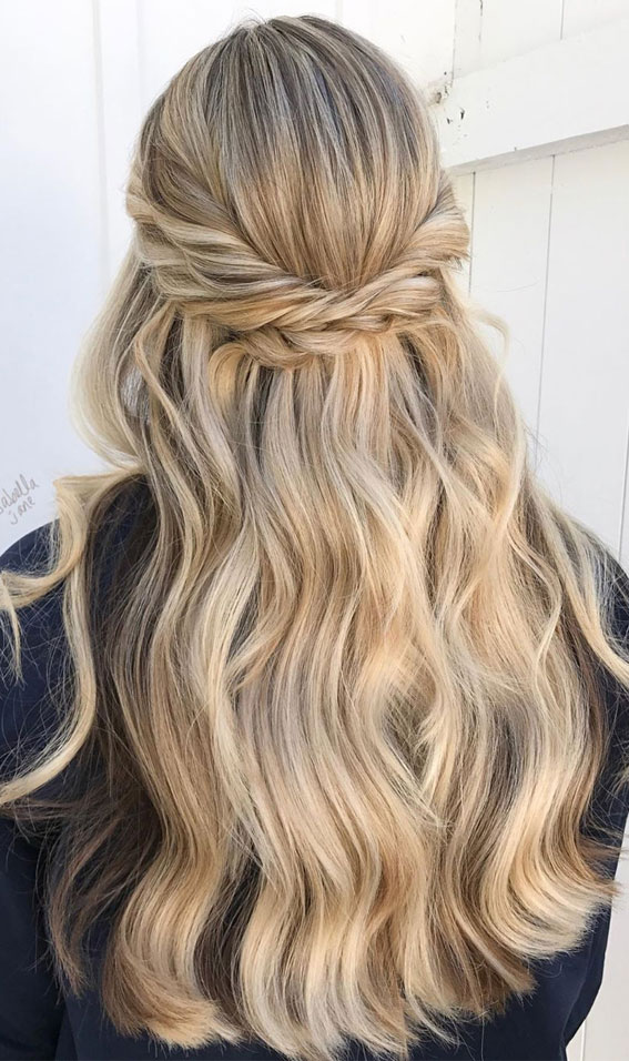 Gorgeous Half up hairstyles - Twisted on Blonde