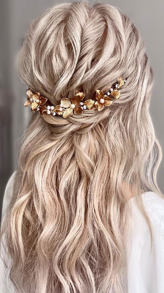Gorgeous Half up hairstyles – 45 Stylish Ideas : Textured & Twisted