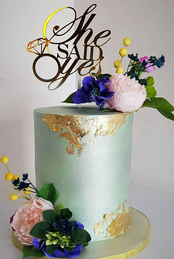 The Prettiest Cake Designs To Swoon Over : engagement cake