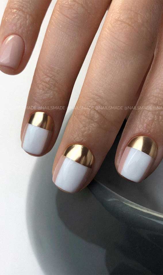 metallic nails, white and gold nails, chrome effect nails , nail art designs, simple nails, minimalist nails , white nails, white nail designs, short nail design