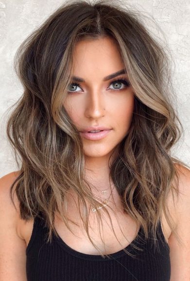 Gorgeous Hair Color Ideas That Worth Trying - Chocolate brown beachy