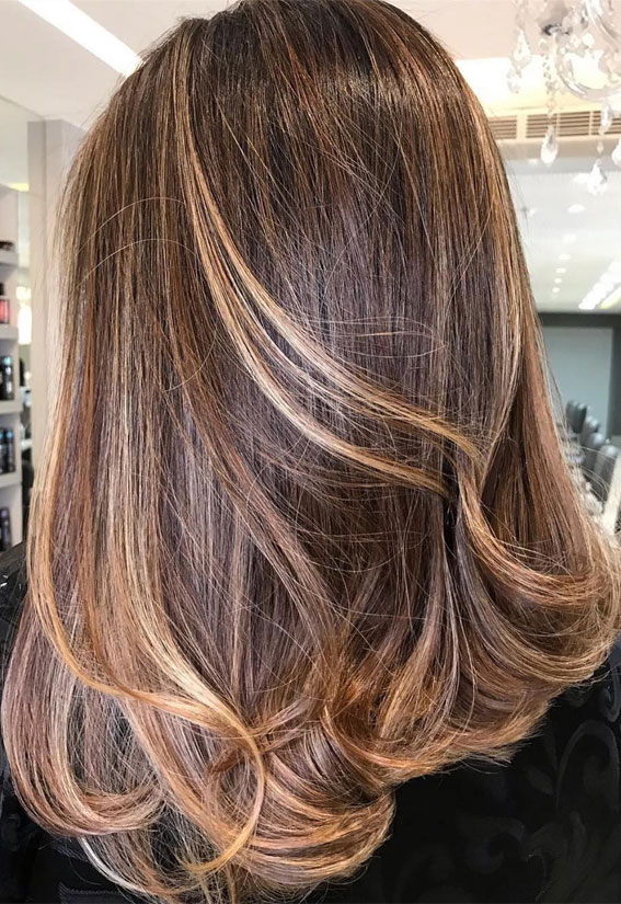 37 Brown Hair Colour Ideas and Hairstyles : Golden chestnut highlights