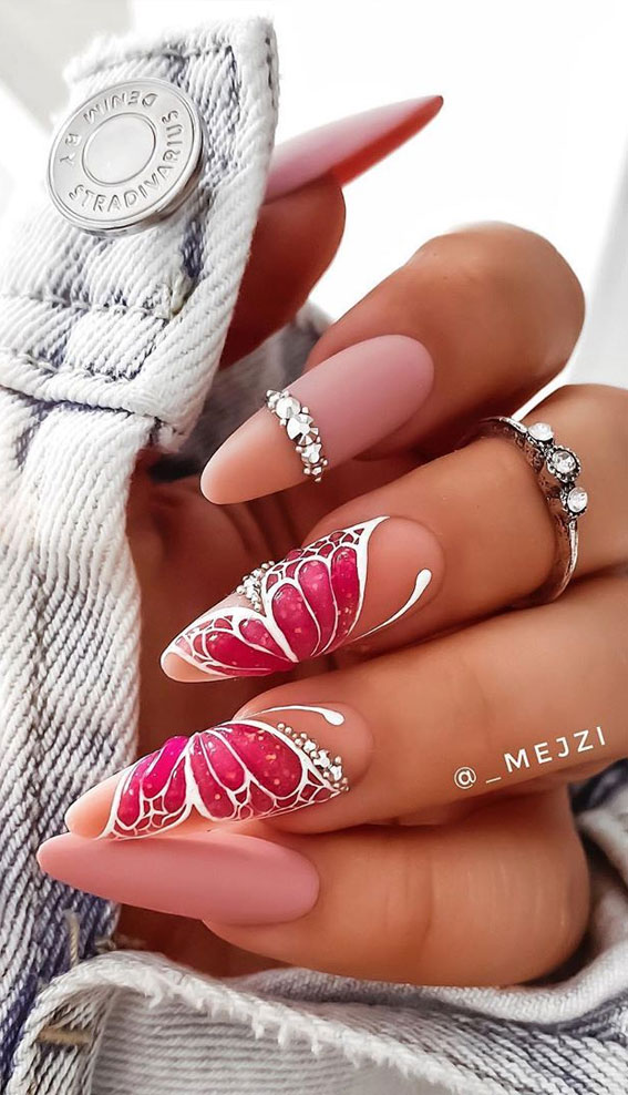 sophisticated nails, butterfly nails, pink butterfly nails design #nail #nailart #butterflynails