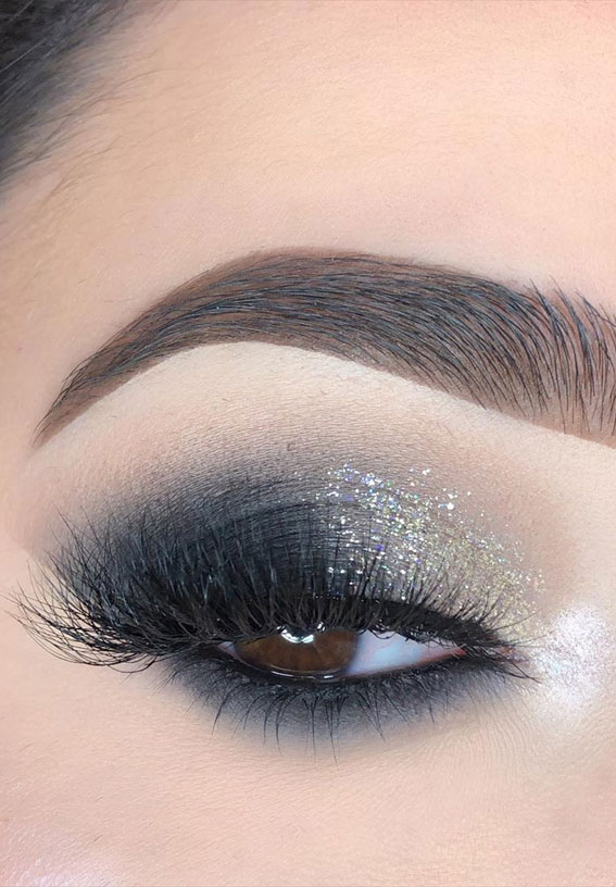 Ironisk Jane Austen hellig Gorgeous Eyeshadow Looks The Best Eye Makeup Trends – Smokey eyeshadow with  glitter