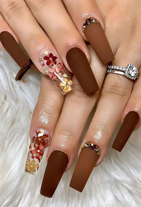22 Trendy Fall Nail Design Ideas : Flower pressed nails