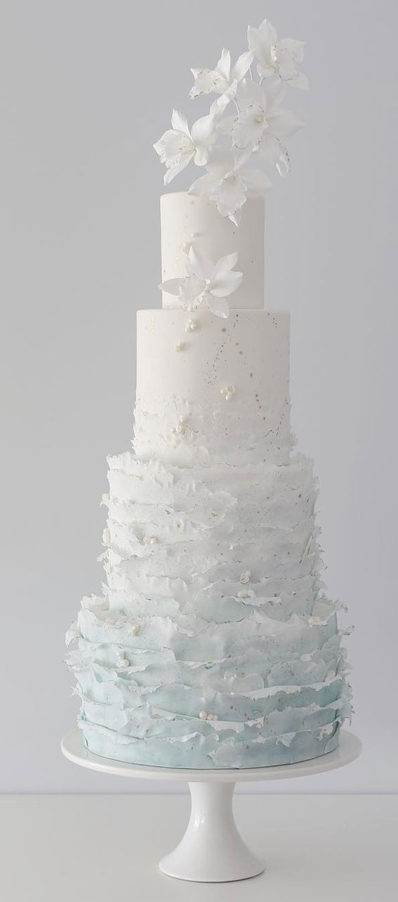 These 50 Jaw-Dropping Wedding Cakes Deserve To Be Framed : Sea Spray