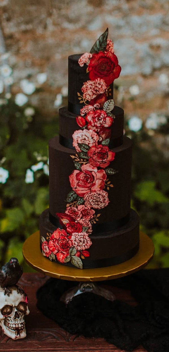 floral painted wedding cake, moody wedding cake , black wedding cake #weddingcake #blackweddingcake halloween wedding cake