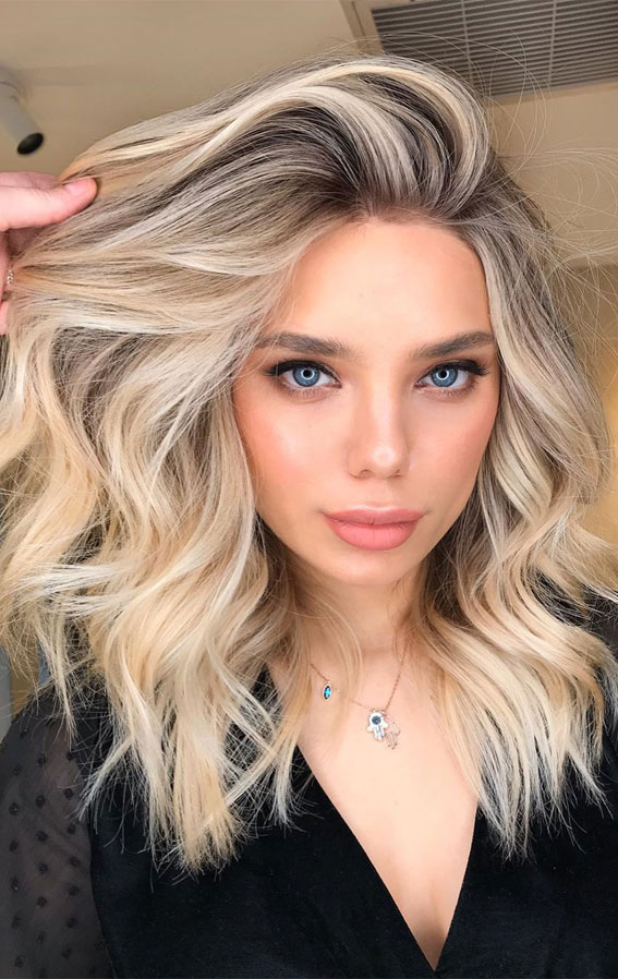 34 Best Blonde Hair Color Ideas For You To Try Blonde : Textured Lob