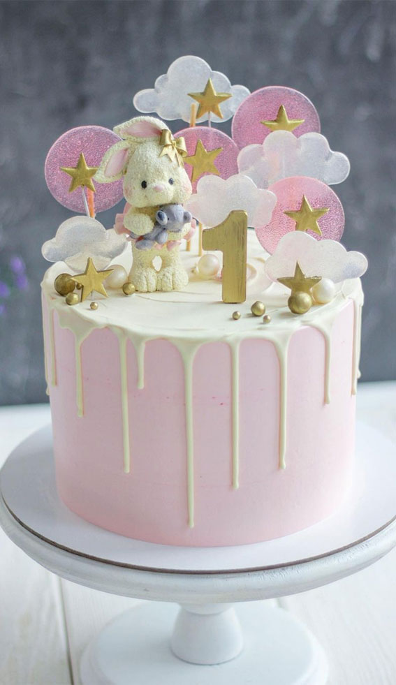 pink and gold birthday cake, 1st birthday cake, baby girl 1st birthday cake #birthdaycake #1stbirthdaycake #birthday