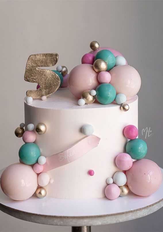 5th birthday cake, cake designs 2020, cake ideas, buttercream cake, buttercream cake ideas, birthday cake ideas #birthdaycake
