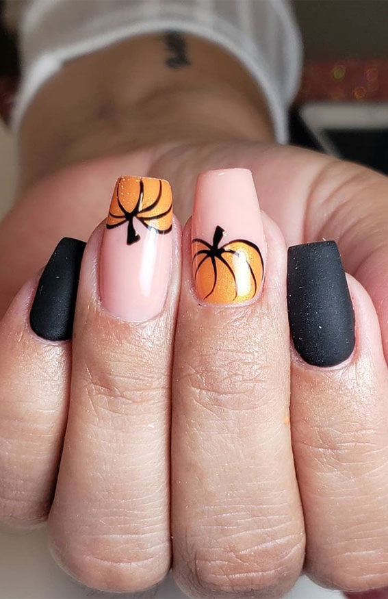 mismatched nails, fall nails, mismatched fall nail art #fallnails #nailart #autumnnails autumn nail ideas