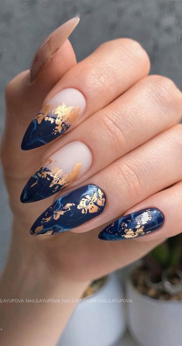 41 Pretty Nail Art Design Ideas To Jazz Up The Season : Gold Foil On