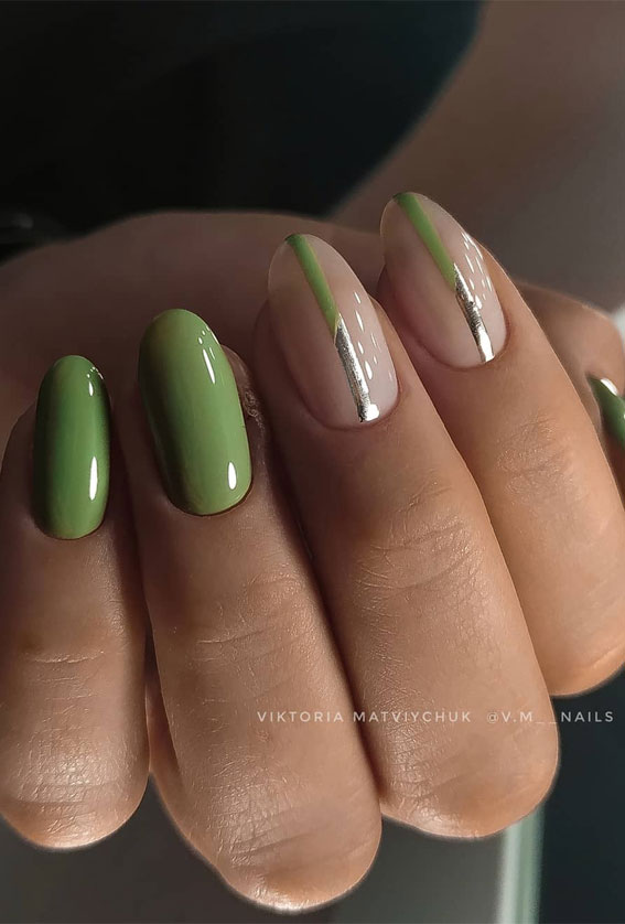 32 Gorgeous Sage Green Nail Ideas For Your Next Mani