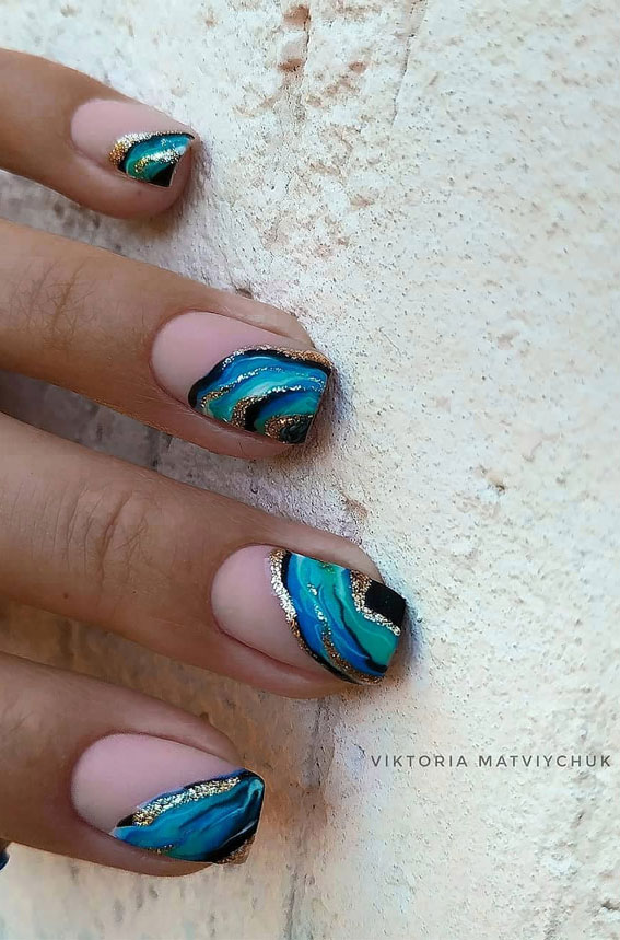 blue marble nail designs , nail art, nail art ideas, nail designs 2020, nail art trends 2020, autumn nail art, fall nail art #nailart #nailartideas #naildesigns2020