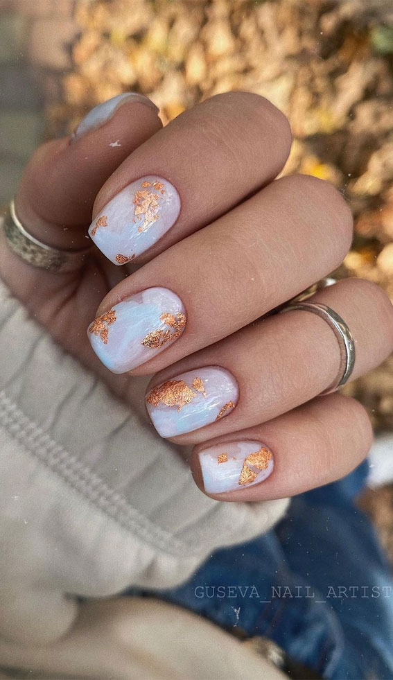 marble nails with gold foil, marble nails, nail art , simple nails, light blue nails, gold foil nails #nailart #naildesigns