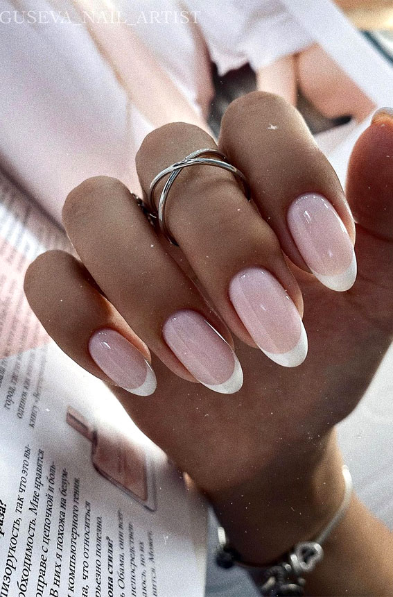 simple nails, french nail design, pink nude nails, french nail tips #frenchnails #frenchnailtips