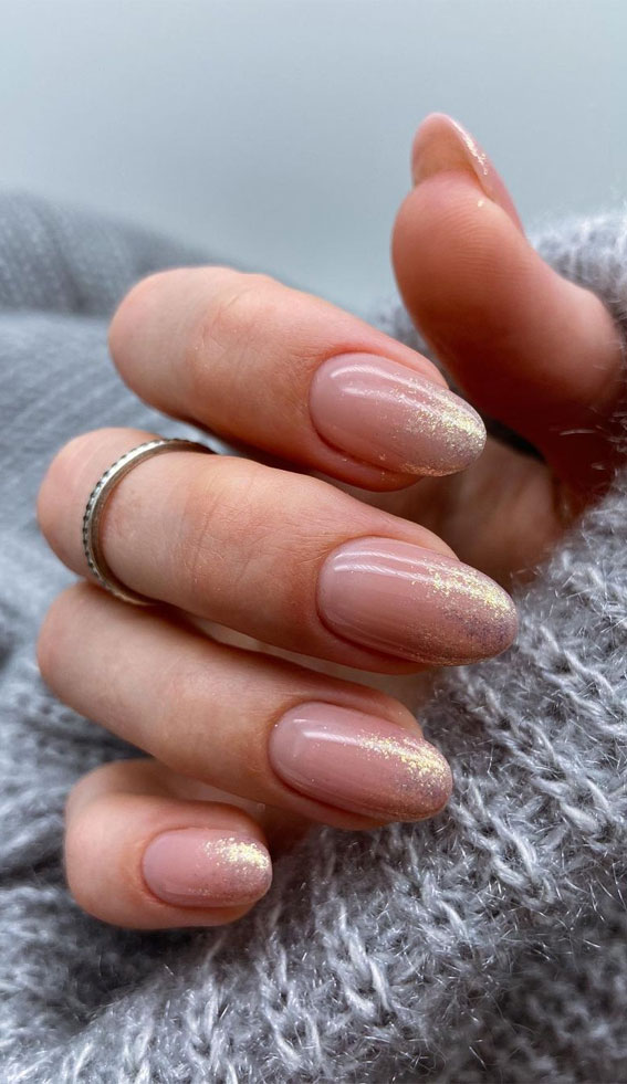 glitter nails, nail art, nail design, elegant nails #nailat #glitternails