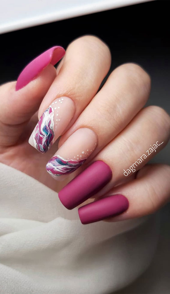 burgundy nails, fall nails , fall nail look, fall nail design, marble nail art, mismatched nail design, nail designs 2020 #nailart #nailideas #marblenails