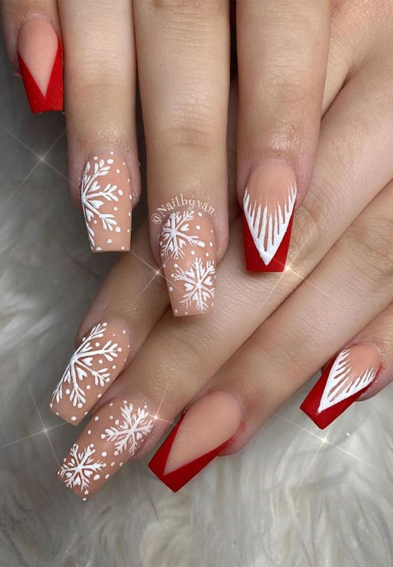 nude nails, nude christmas nails, christmas nail designs 2020, christmas nail designs 2020, christmas nail art, easy christmas nail art, christmas nail ideas, christmas nail designs acrylic, christmas nails, festive christmas nails, festive nails, holiday christmas nails