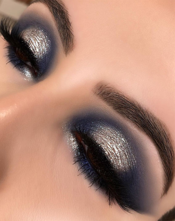 holiday eye makeup look, shimmery gold and dark blue eyeshadow, eye makeup for hazel eyes, gold makeup look, eye makeup looks, best eye makeup looks, neutral eyemakeup looks, natural makeup, evening makeup , eye makeup ideas 2020, gold glitter eye makeup looks, glitter eye makeup #eyemakeup #eyeshadowlook