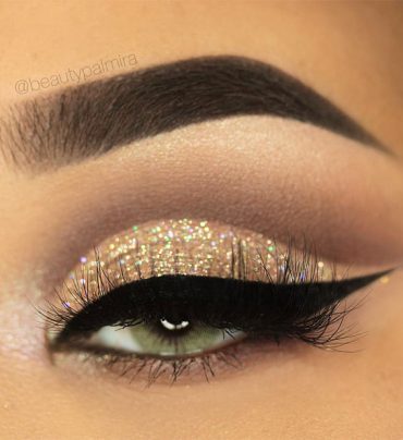 65 Pretty Eye Makeup Looks : Neutral glitter makeup look