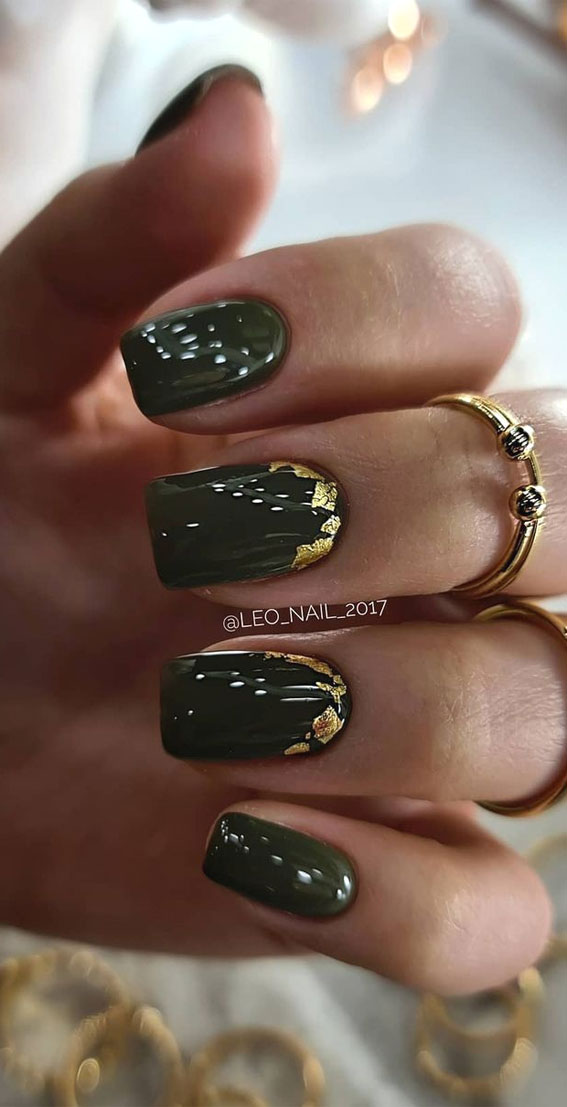 short nail designs, short nail ideas, short nails 2021, short nail ideas 2021, green nails with gold foil