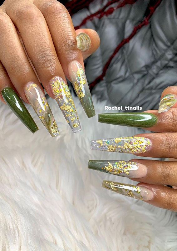 Prairie Beauty: NAIL ART: Olive Green Graphic Abstract Nails