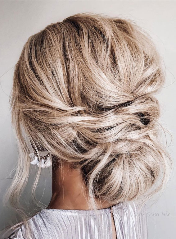 54 Cute Updo Hairstyles That Are Trendy for 2021 : Cute Textured low bun