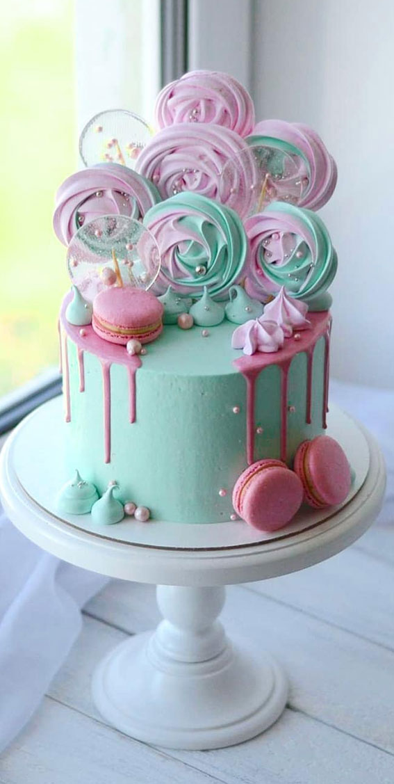 54 Jaw-Droppingly Beautiful Birthday Cake : Green and Pink Birthday Cake